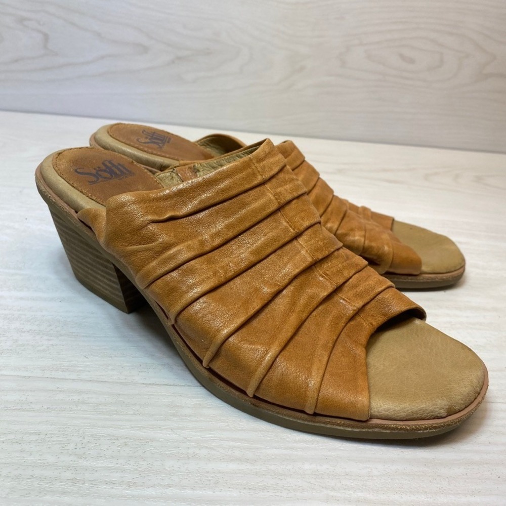 Sofft Womens 9.5 M Slide Sandals Pleated Ruched Tan Leather Block Heel SF0043500